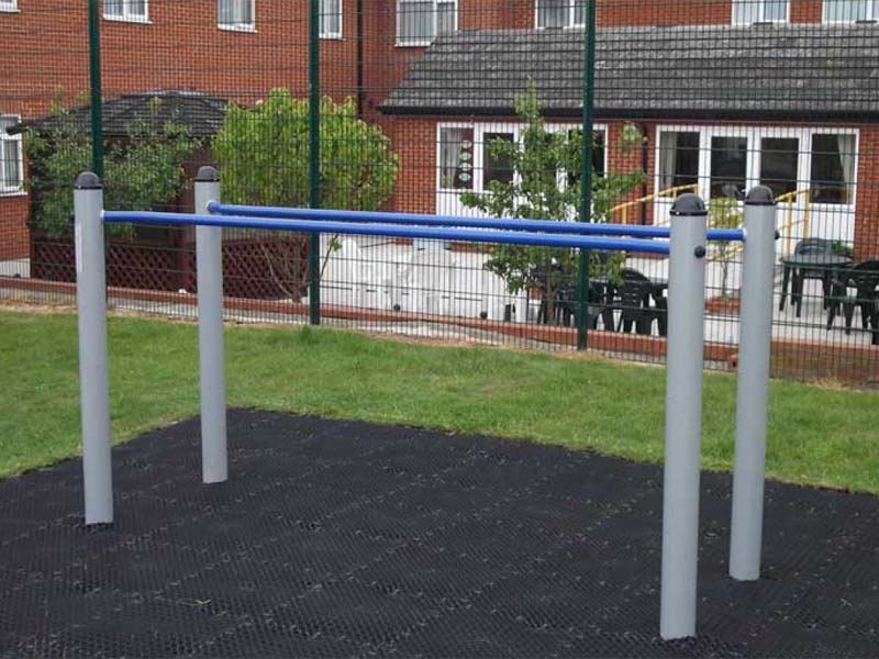 Parallel Bar
